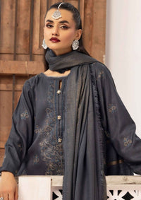 Uraan By Khoobsurat Peach Leather'25 UE-206