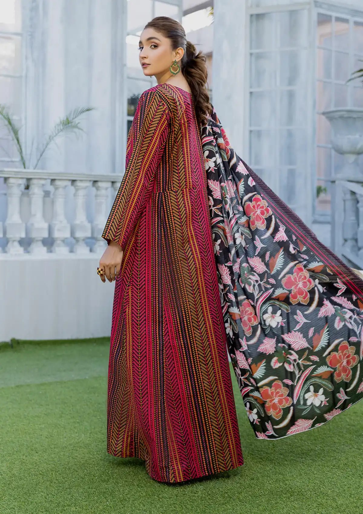 Safwa Blueberry Doria Lawn Vol-01'24 BLB-05 - Mohsin Saeed Fabrics