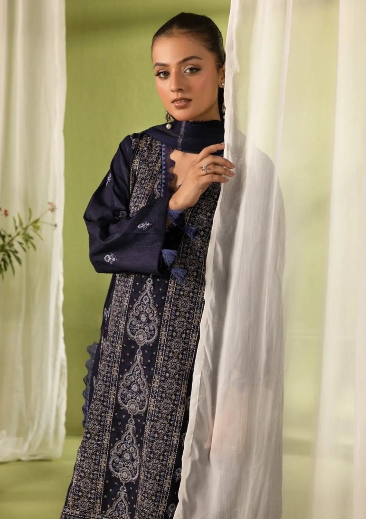 Ishq By Khoobsurat Peach Leather'25 IS-07