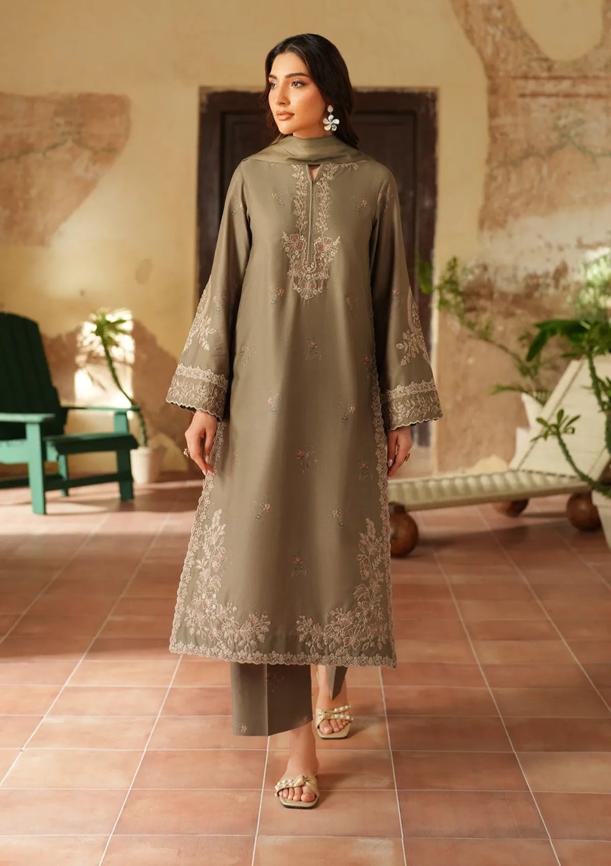 Iznik Pre-Fall'25 IPF-02