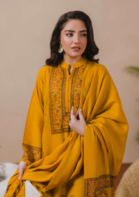 mohsin-saeed-fabrics-designer-daily-wear-formal-and-wedding-suits-within-budget-This-product-is-from-peridot-pashmina-kani25-pr-481-is-available-on-Mohsin-saeed-fabrics-website.