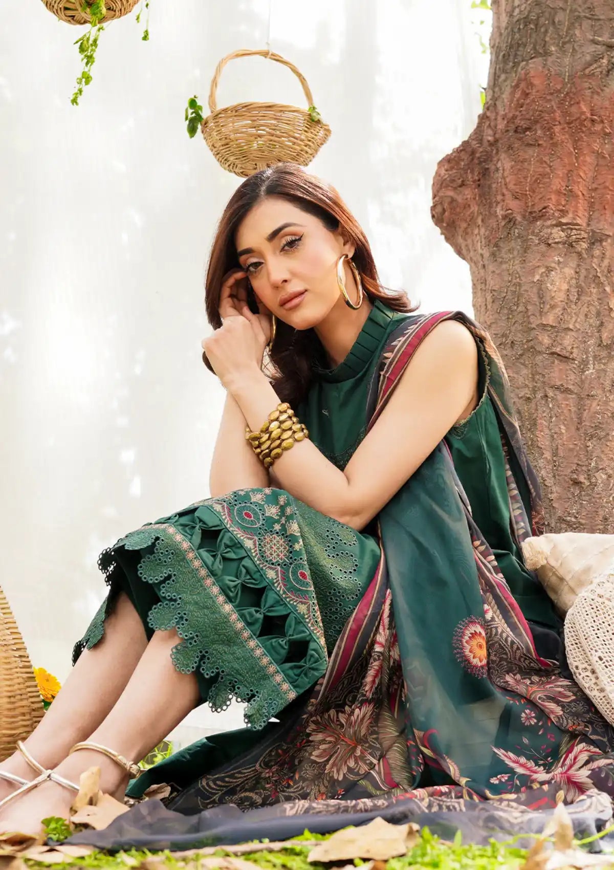 Safwa Skye Emb Lawn'24 Vol-01 SKY-05 - Mohsin Saeed Fabrics