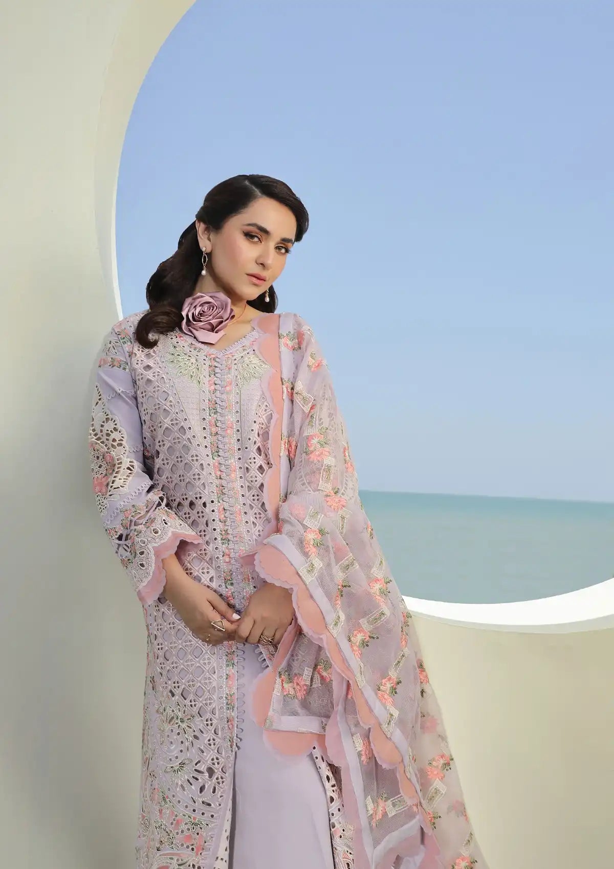 Maryam Hussain Luxury Lawn'24 D-04-FEROZ - Mohsin Saeed Fabrics