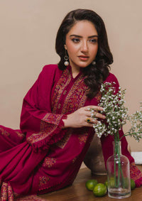 mohsin-saeed-fabrics-designer-daily-wear-formal-and-wedding-suits-within-budget-This-product-is-from-peridot-pashmina-kani25-pr-482-is-available-on-Mohsin-saeed-fabrics-website.