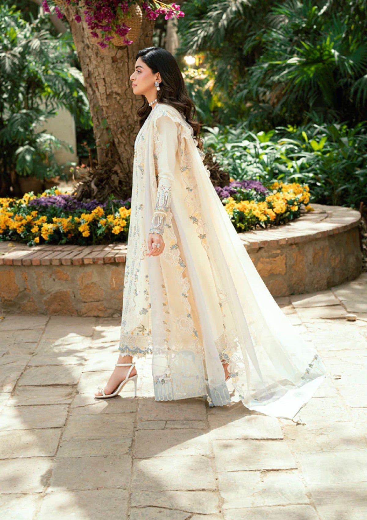 mohsin-saeed-fabrics-luxury-fashion-collection-daily-wear-wedding-and-formal-in-budget-This-product-is-from-qalamkar-luxury-lawn-eid-edit25-sb-09-adeena-is-available-on-Mohsin-saeed-fabrics-website.