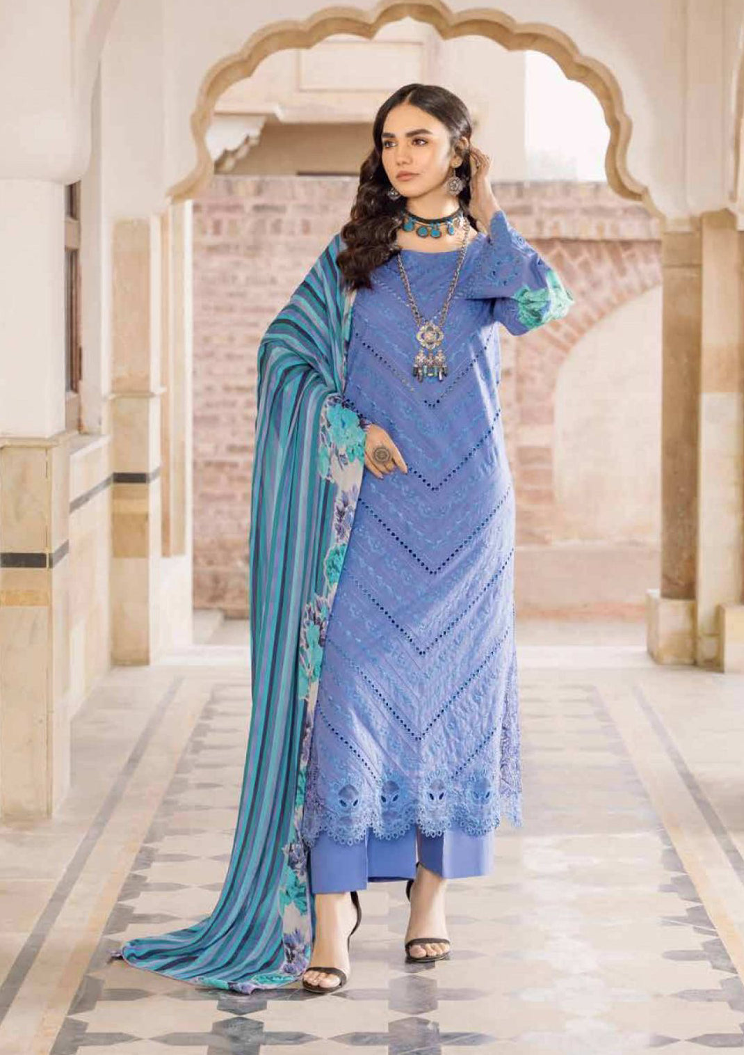 Charizma Andaaz Emb Lawn'25 D-01 Mohsin Saeed Fabrics Charizma Andaaz Emb Lawn'25 D-01 Mohsin Saeed Fabrics