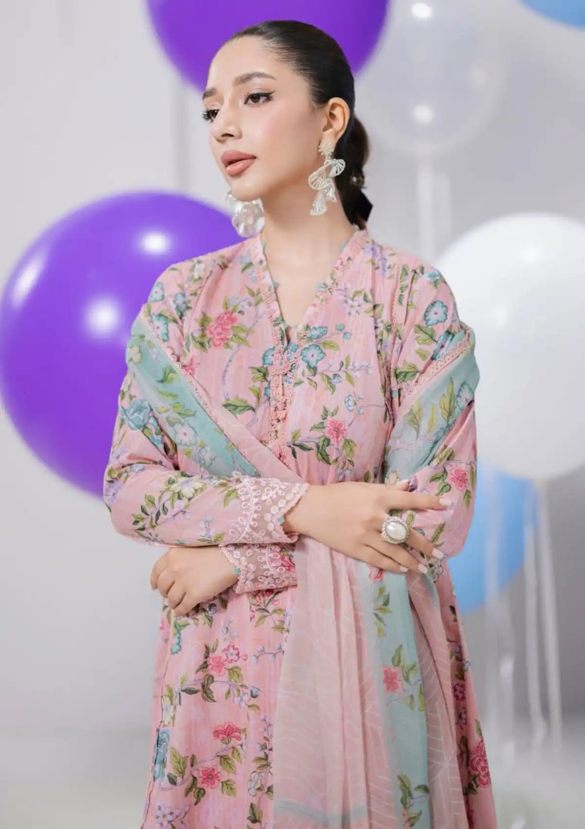 mohsin-saeed-fabrics-affordable-luxury-outfits-for-daily-formal-and-wedding-wear-This-product-is-from-qalamkar-qprints-lawn25-vol-2-em-05a-zelda-is-available-on-Mohsin-saeed-fabrics-website.
