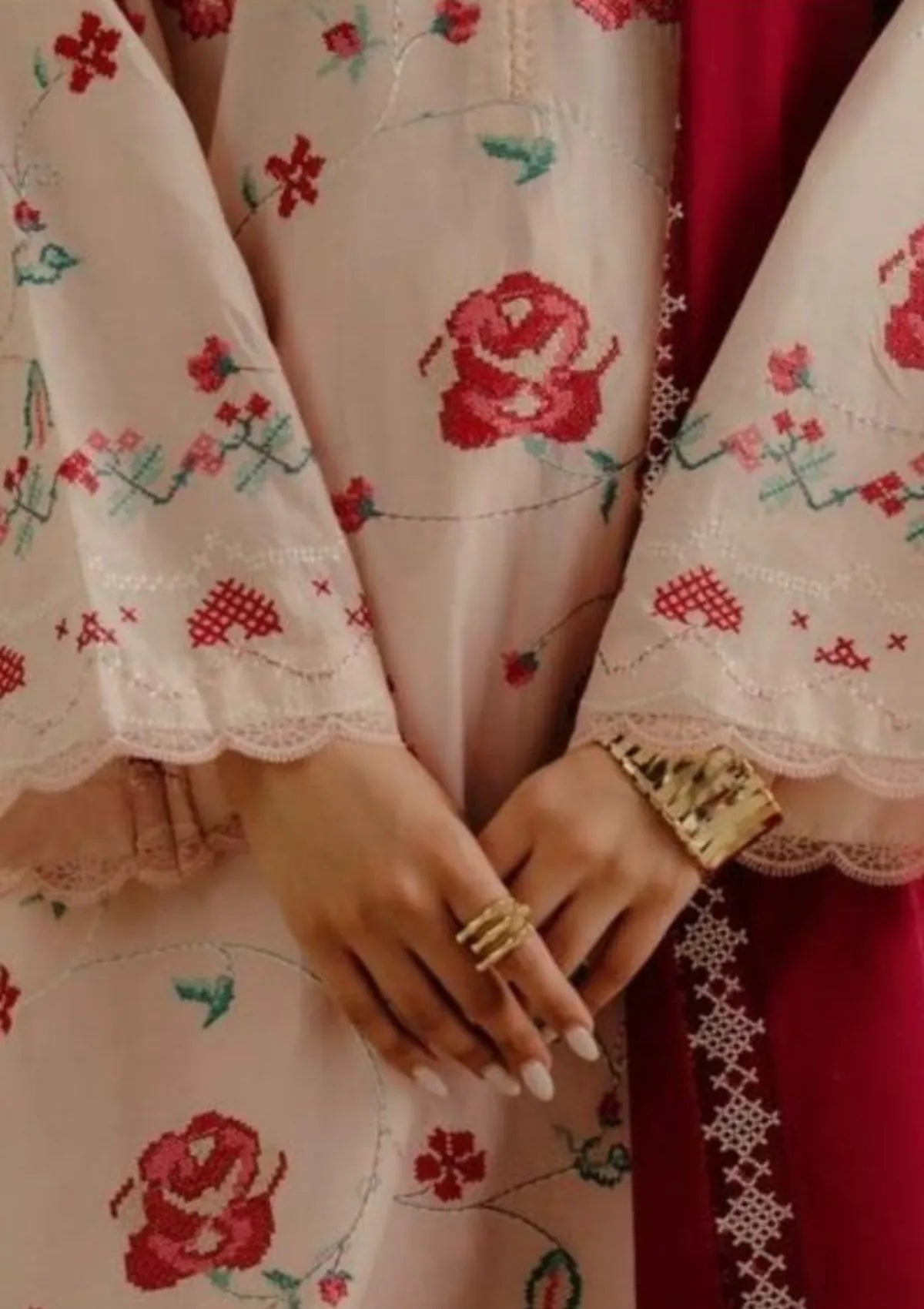 mohsin-saeed-fabrics-affordable-luxury-outfits-for-daily-formal-and-wedding-wear-This-product-is-from-coco-by-zara-shahjahan-lawn-drop-225-d-6a-zufra-is-available-on-Mohsin-saeed-fabrics-website.