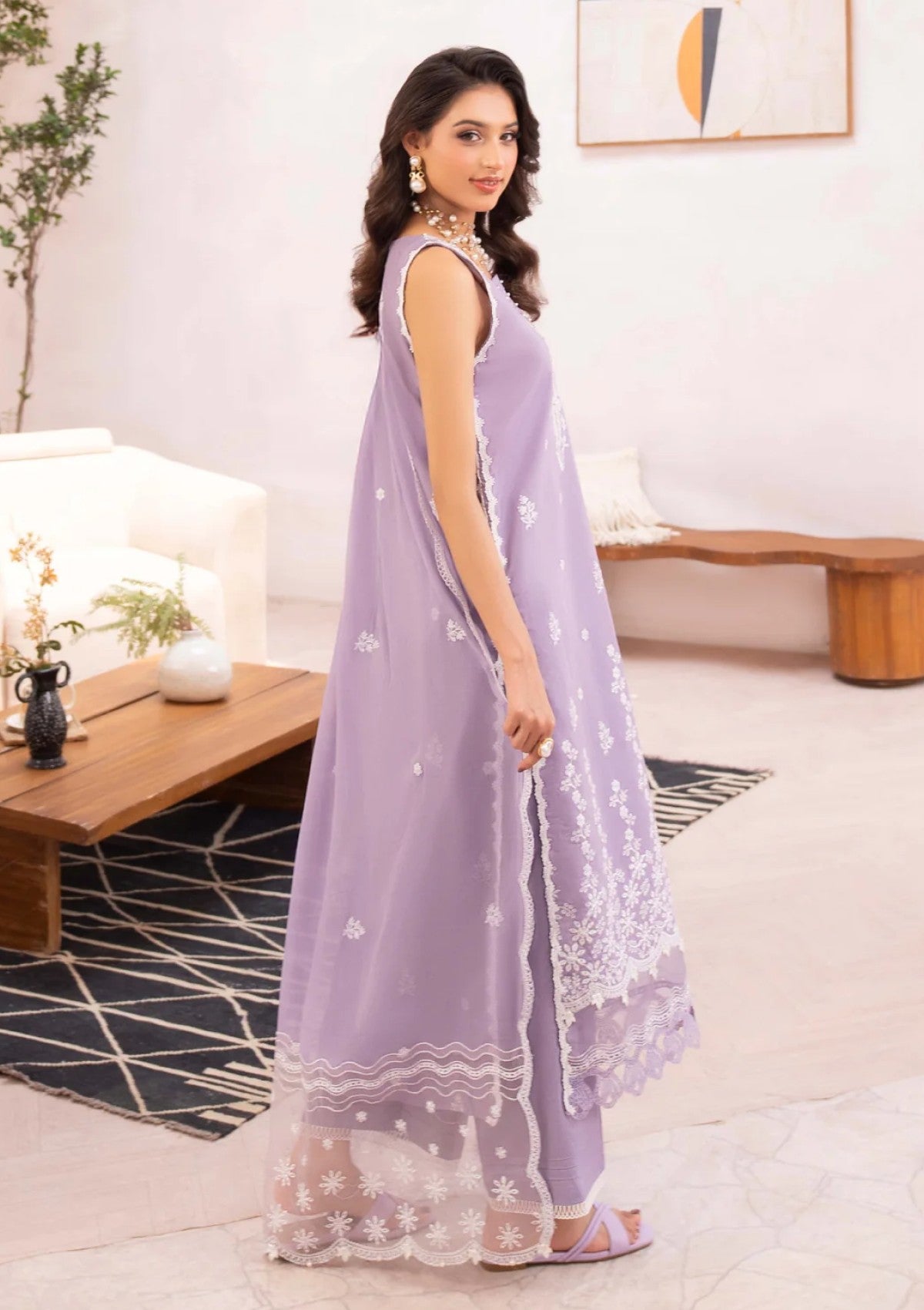 Nayab by Humdum'26 D-09