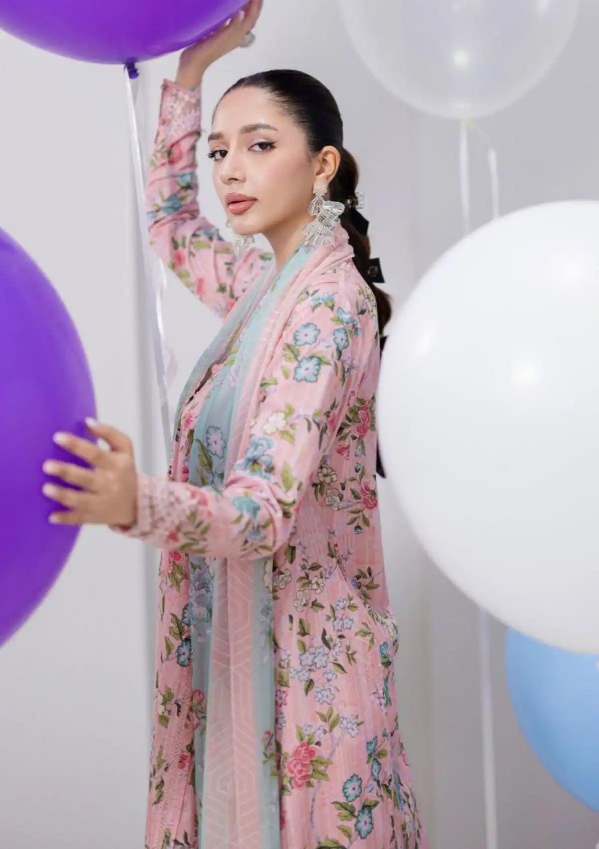 mohsin-saeed-fabrics-affordable-luxury-outfits-for-daily-formal-and-wedding-wear-This-product-is-from-qalamkar-qprints-lawn25-vol-2-em-05a-zelda-is-available-on-Mohsin-saeed-fabrics-website.