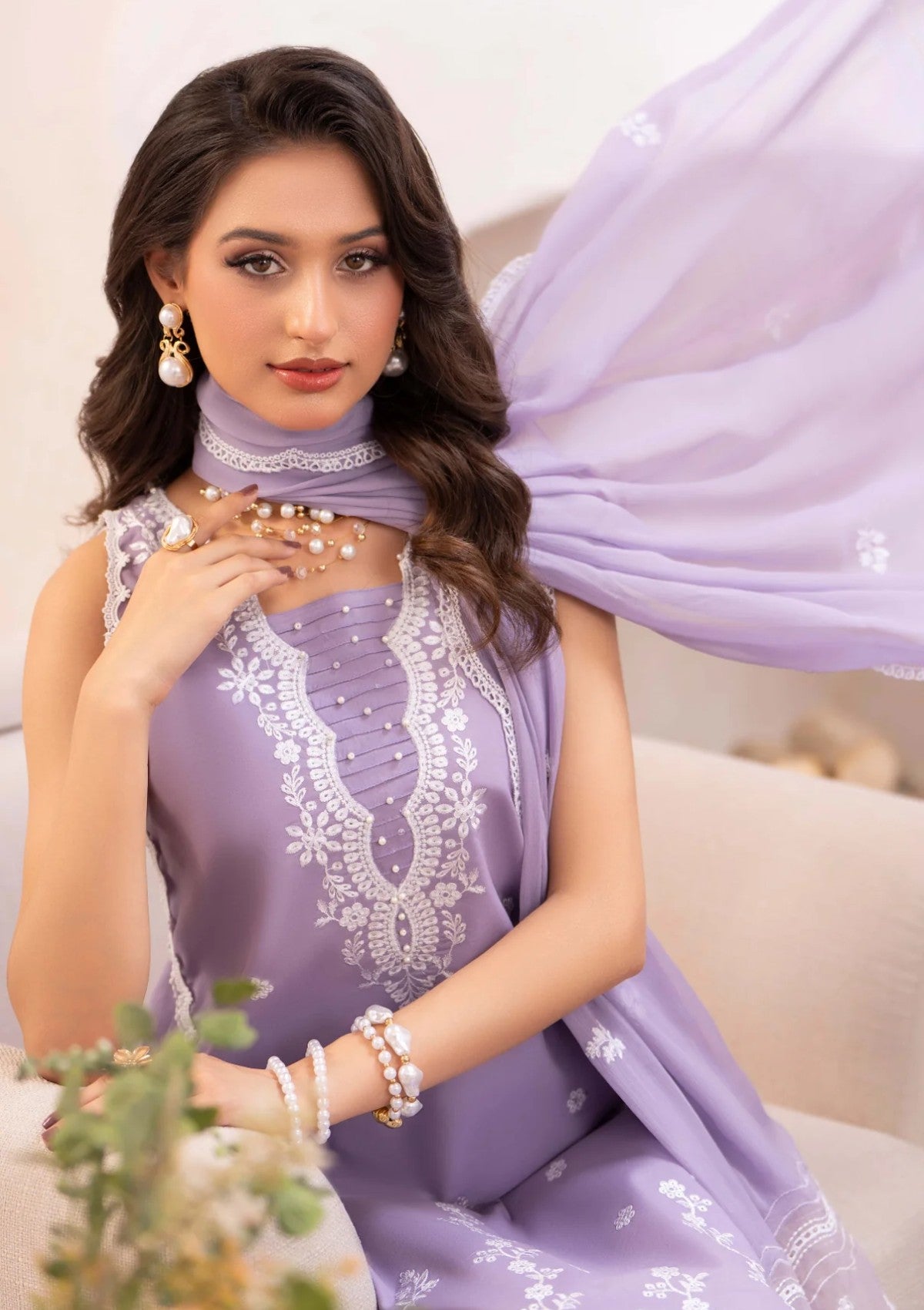 Nayab by Humdum'26 D-09