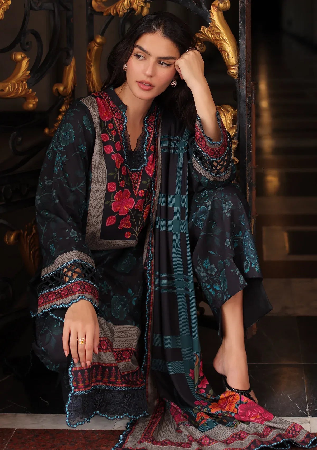 Charizma Combination Linen V-3'26 CCW-27