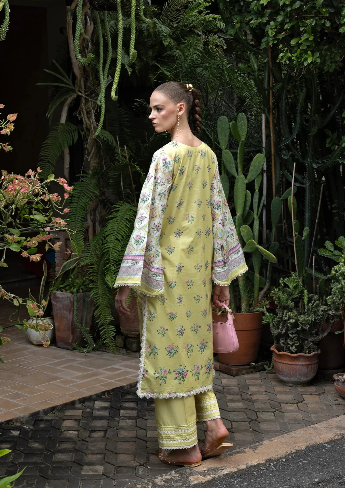 Elaf Ready To Wear'26 EPV-1A LADYBEGOOD