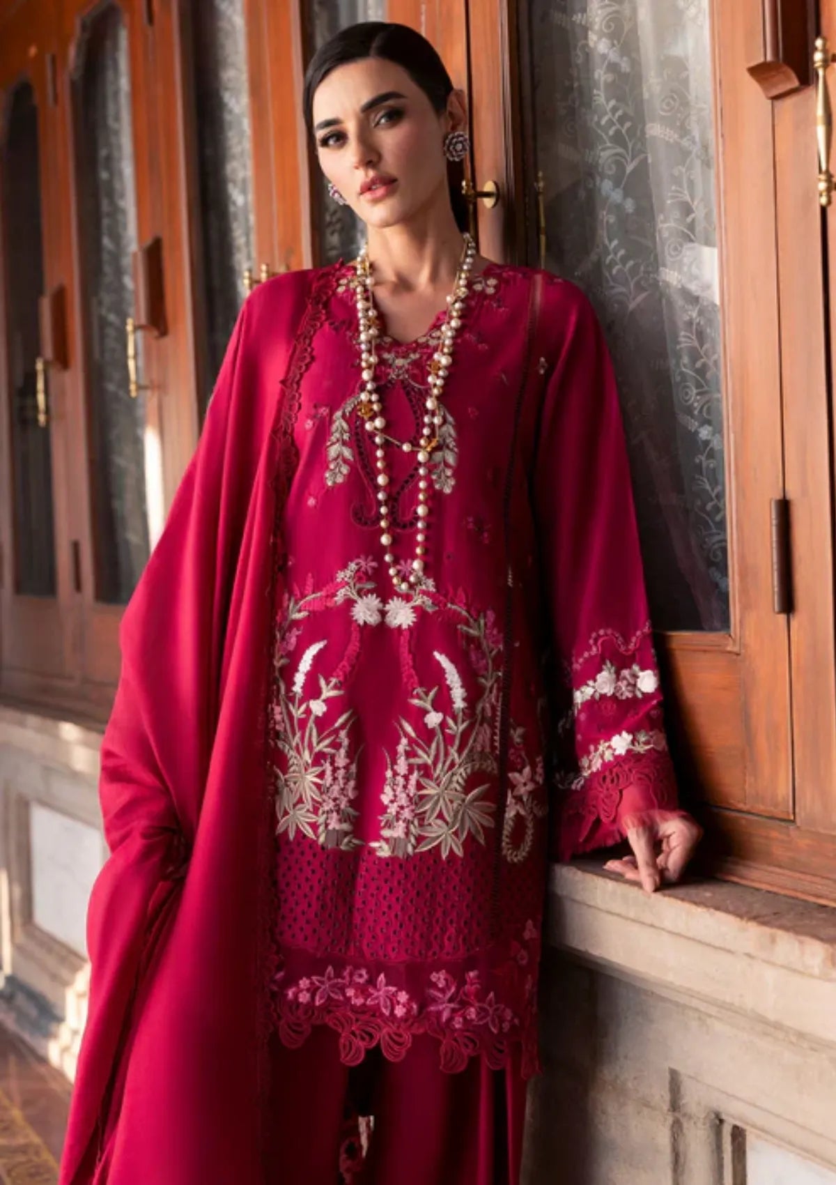 mohsin-saeed-fabrics-affordable-luxury-outfits-for-daily-formal-and-wedding-wear-This-product-is-from-saira-shakira-bloom-lawn25-d-7b-faya-is-available-on-Mohsin-saeed-fabrics-website.