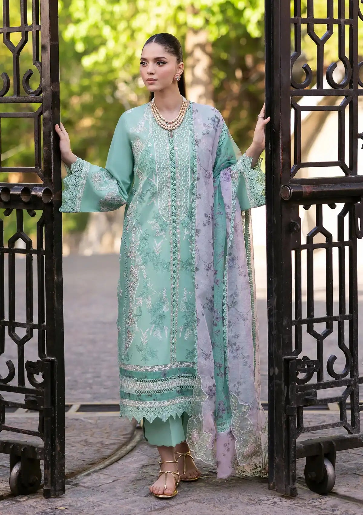 mohsin-saeed-fabrics-affordable-luxury-outfits-for-daily-formal-and-wedding-wear-This-product-is-from-saira-shakira-bloom-lawn25-d-3b-chloe-is-available-on-Mohsin-saeed-fabrics-website.
