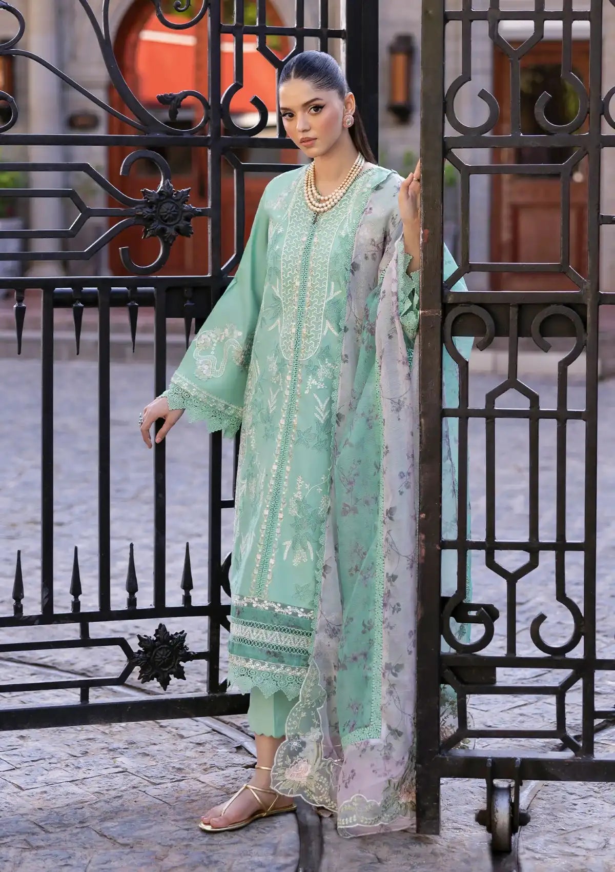 mohsin-saeed-fabrics-affordable-luxury-outfits-for-daily-formal-and-wedding-wear-This-product-is-from-saira-shakira-bloom-lawn25-d-3b-chloe-is-available-on-Mohsin-saeed-fabrics-website.
