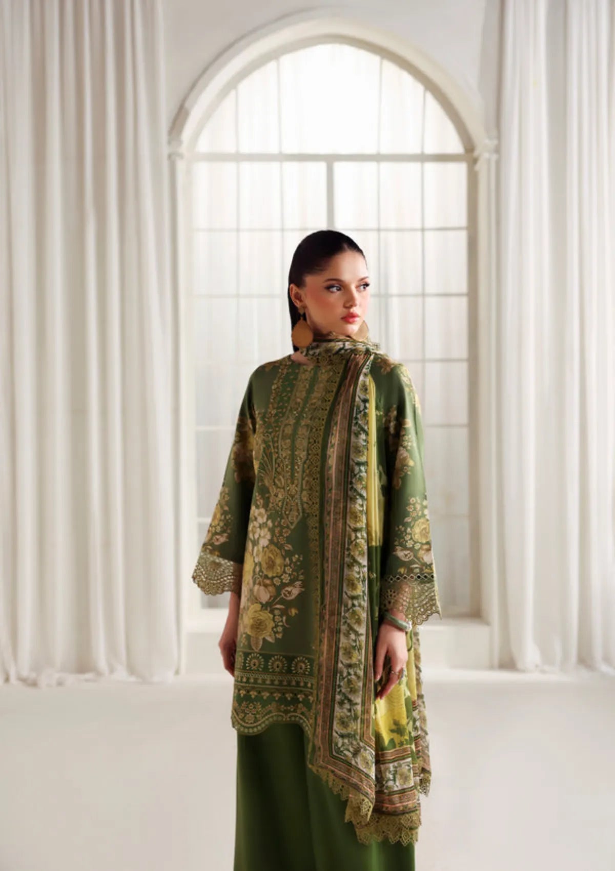 Naqsh Zyrah Fall Winter'25 FERN GREEN - 00181