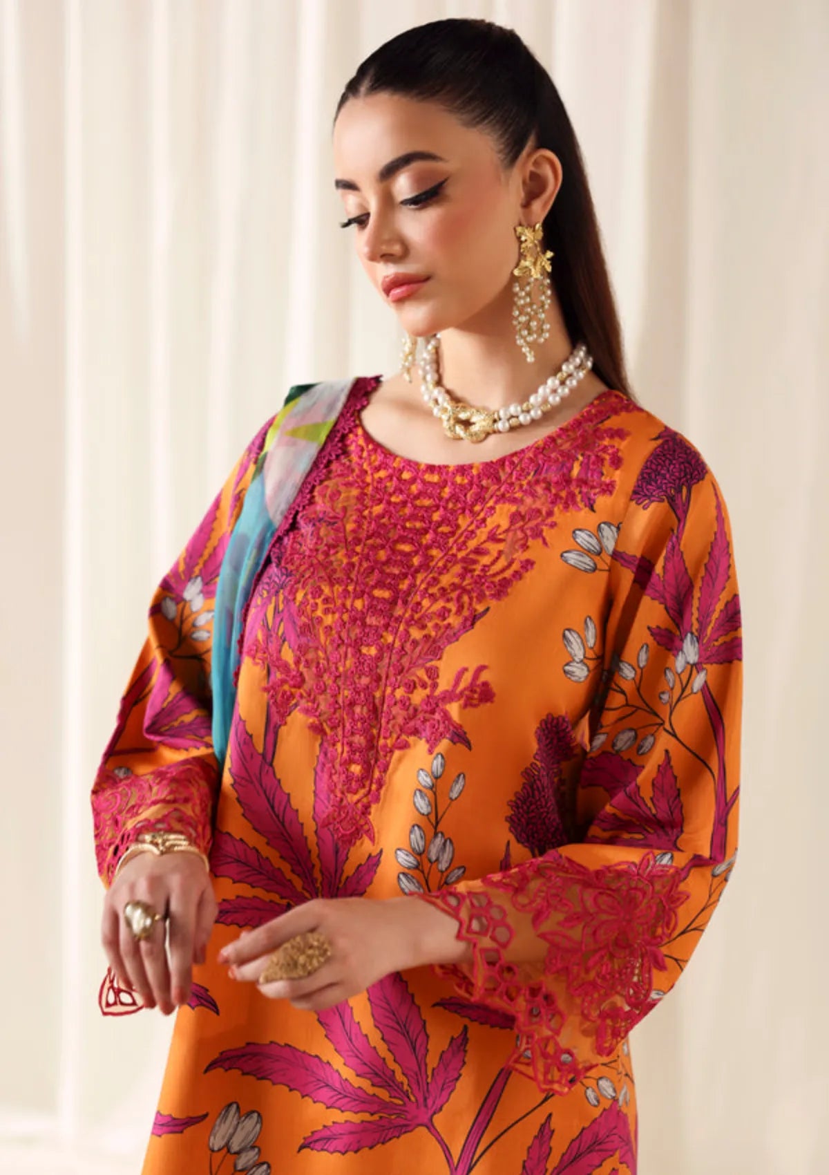 Naqsh Zyrah Fall Winter'25 LAVA ORANGE - 00189
