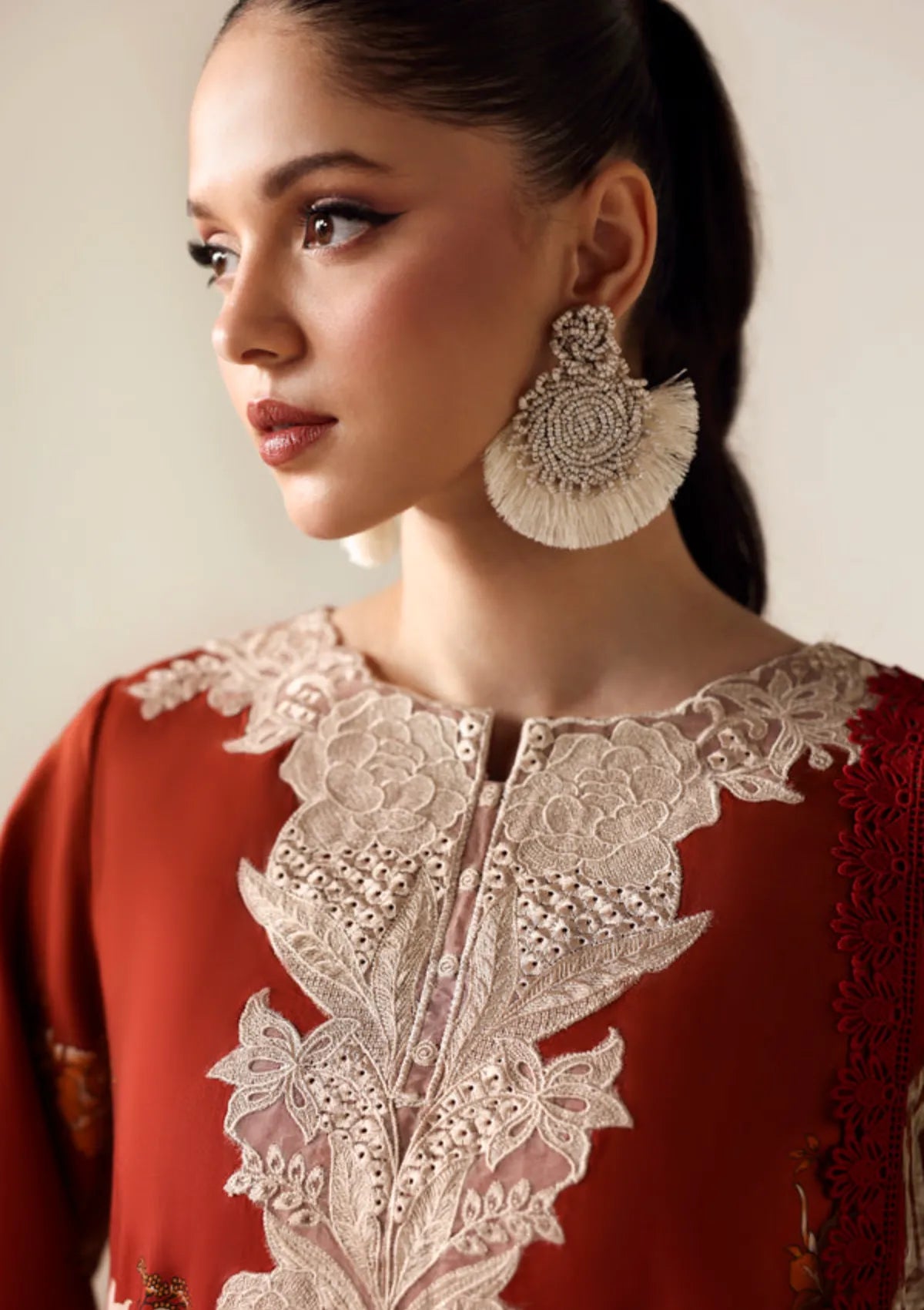 Naqsh Zyrah Fall Winter'25 LUST RED - 00188