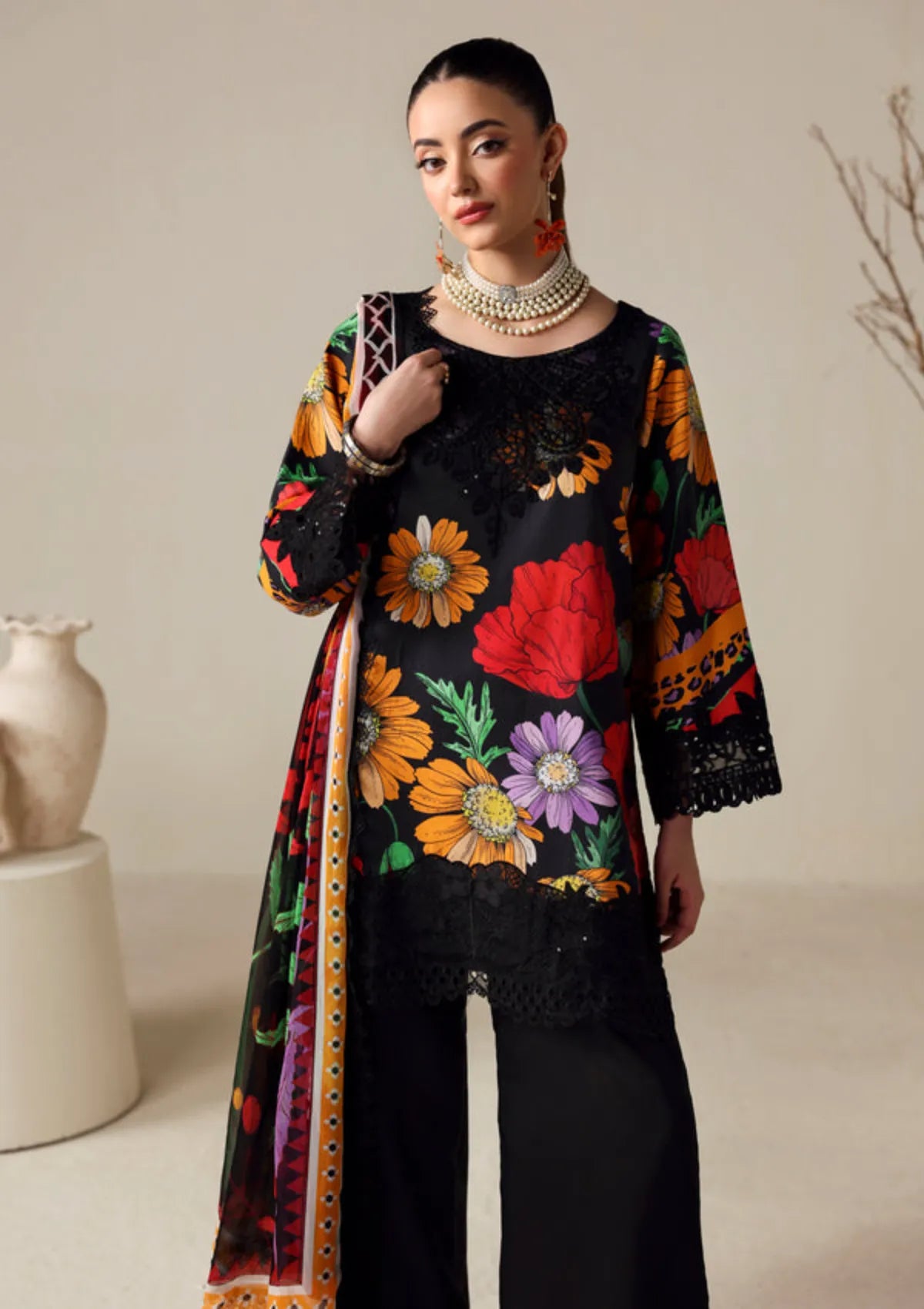 Naqsh Zyrah Fall Winter'25 BLOOM BLACK - 00184