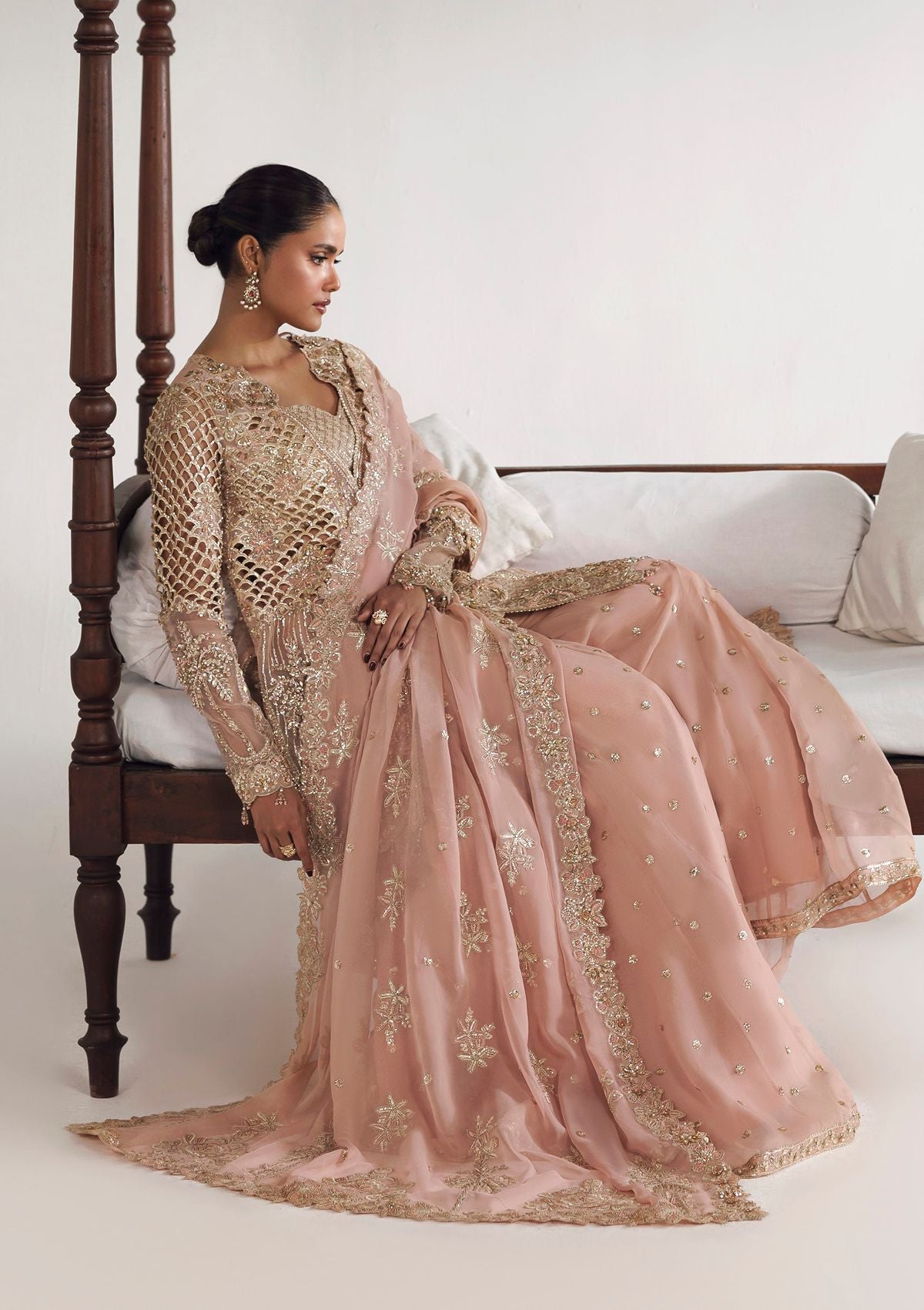 Akbar Aslam Dastaan Luxury Formals'26 -Livia