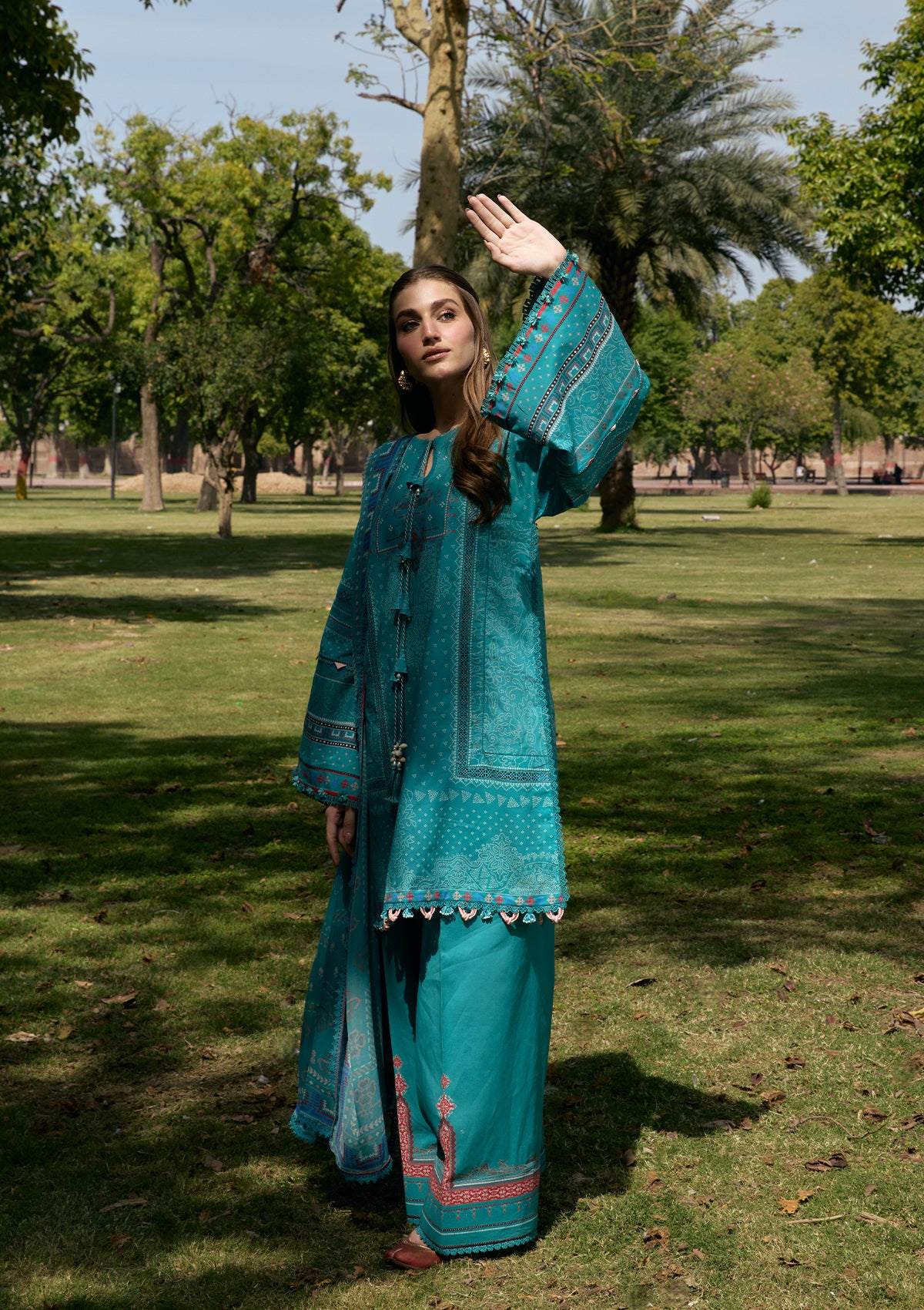Kahf Prints Lawn'26 KPS-5B KEHKASHAN
