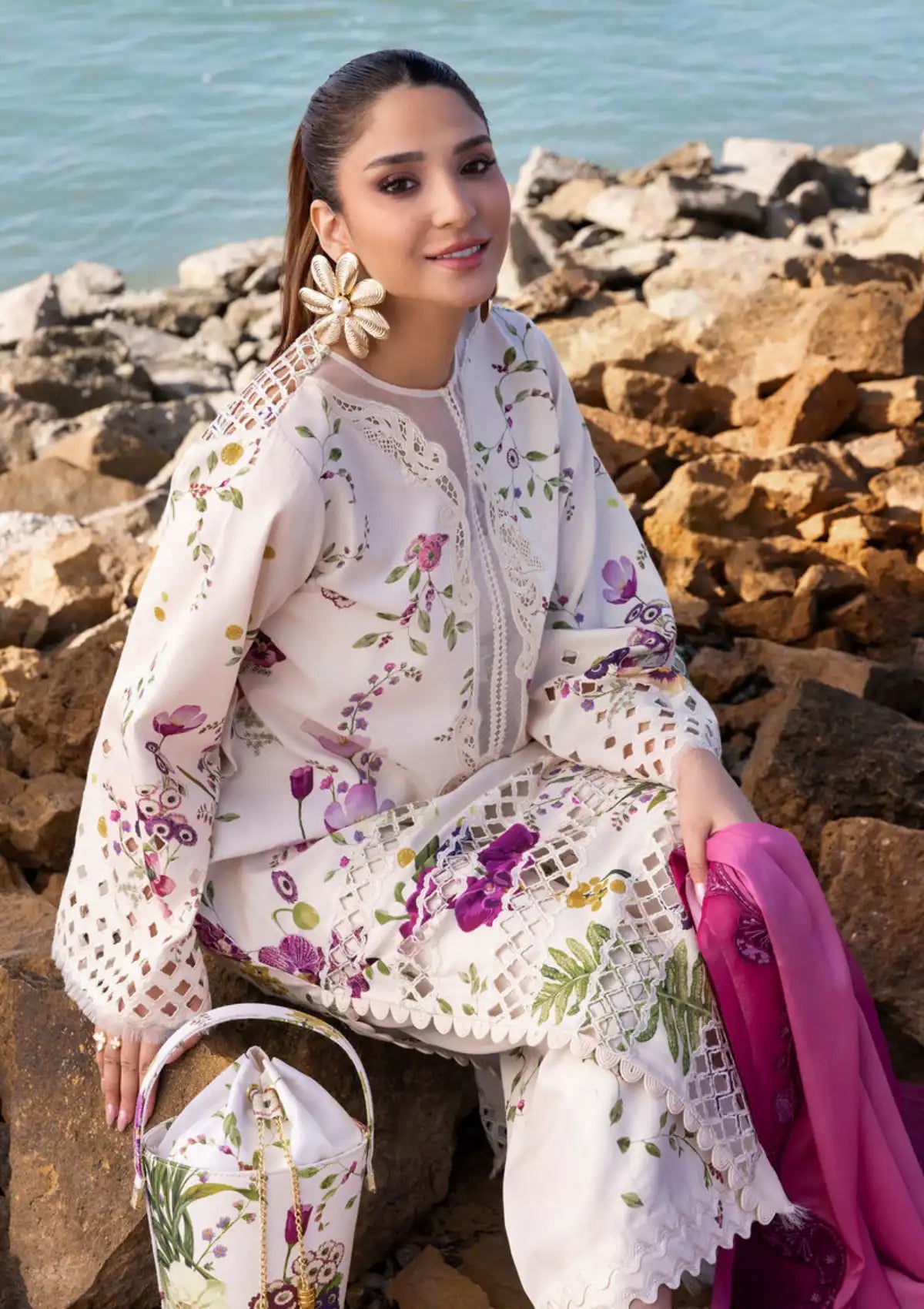 mohsin-saeed-fabrics-designer-daily-wear-formal-and-wedding-suits-within-budget-This-product-is-from-flow-by-crimson25-d-4a-bloom-bold-is-available-on-Mohsin-saeed-fabrics-website.