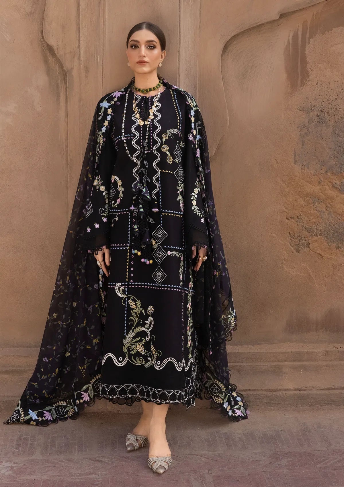 Flow By Crimson Lawn'26 D1A FLORAL SERENITY