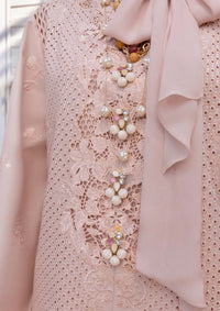 mohsin-saeed-fabrics-is-selling-online-and-in stores-Luxury-daily-wear-wedding-wear-formal-wear-in-budgeted-price-This-product-is-from-saira-shakira-lawn25-leyla-a-is-available-on-Mohsin-saeed-fabrics-website.