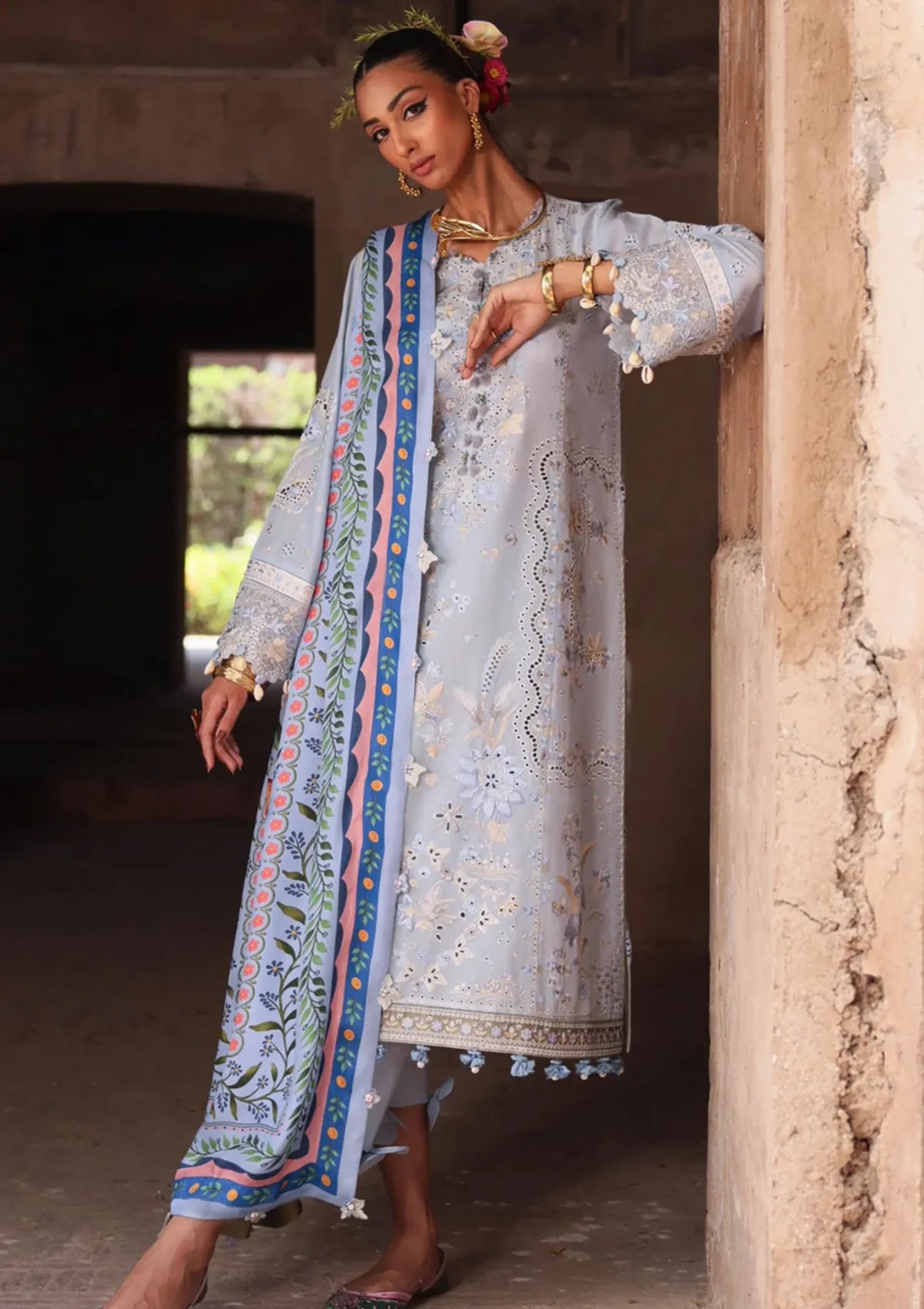 mohsin-saeed-fabrics-is-selling-online-and-in stores-Luxury-daily-wear-wedding-wear-formal-wear-in-budgeted-price-This-product-is-from-elan-lawn-25-el25-01b-serene-is-available-on-Mohsin-saeed-fabrics-website.