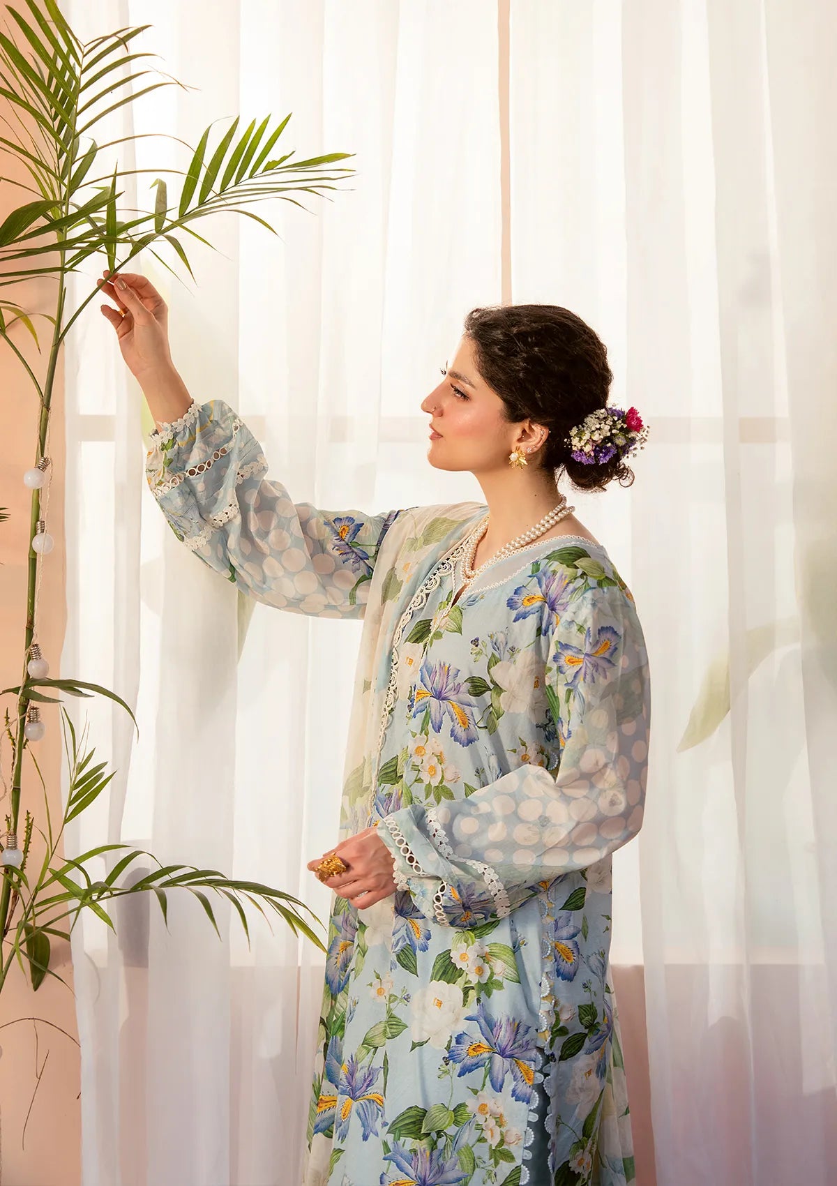 mohsin-saeed-fabrics-designer-daily-wear-formal-and-wedding-suits-within-budget-This-product-is-from-elaf-prints-lawn25-vol-2-eps-6b-serene-fleur-is-available-on-Mohsin-saeed-fabrics-website.
