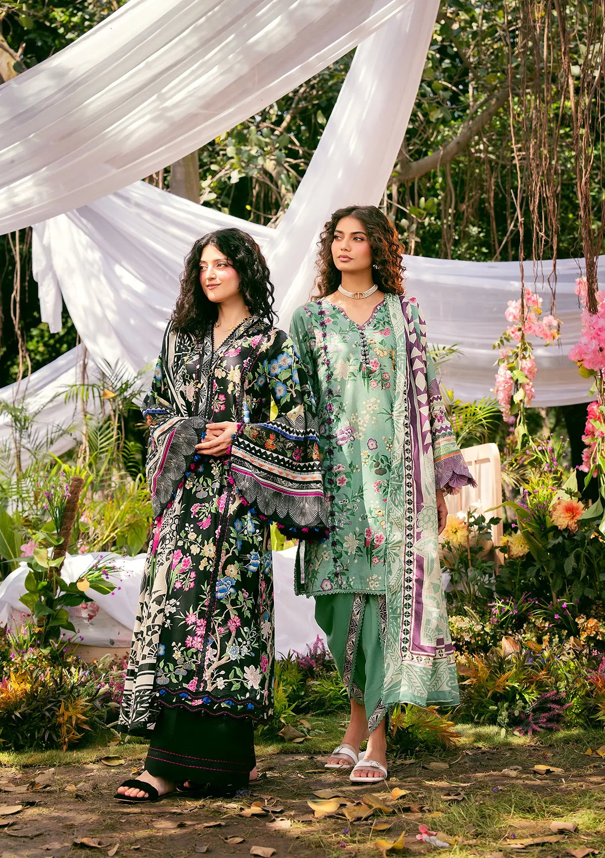 mohsin-saeed-fabrics-designer-daily-wear-formal-and-wedding-suits-within-budget-This-product-is-from-elaf-prints-lawn25-vol-2-eps-8a-minted-dream-is-available-on-Mohsin-saeed-fabrics-website.