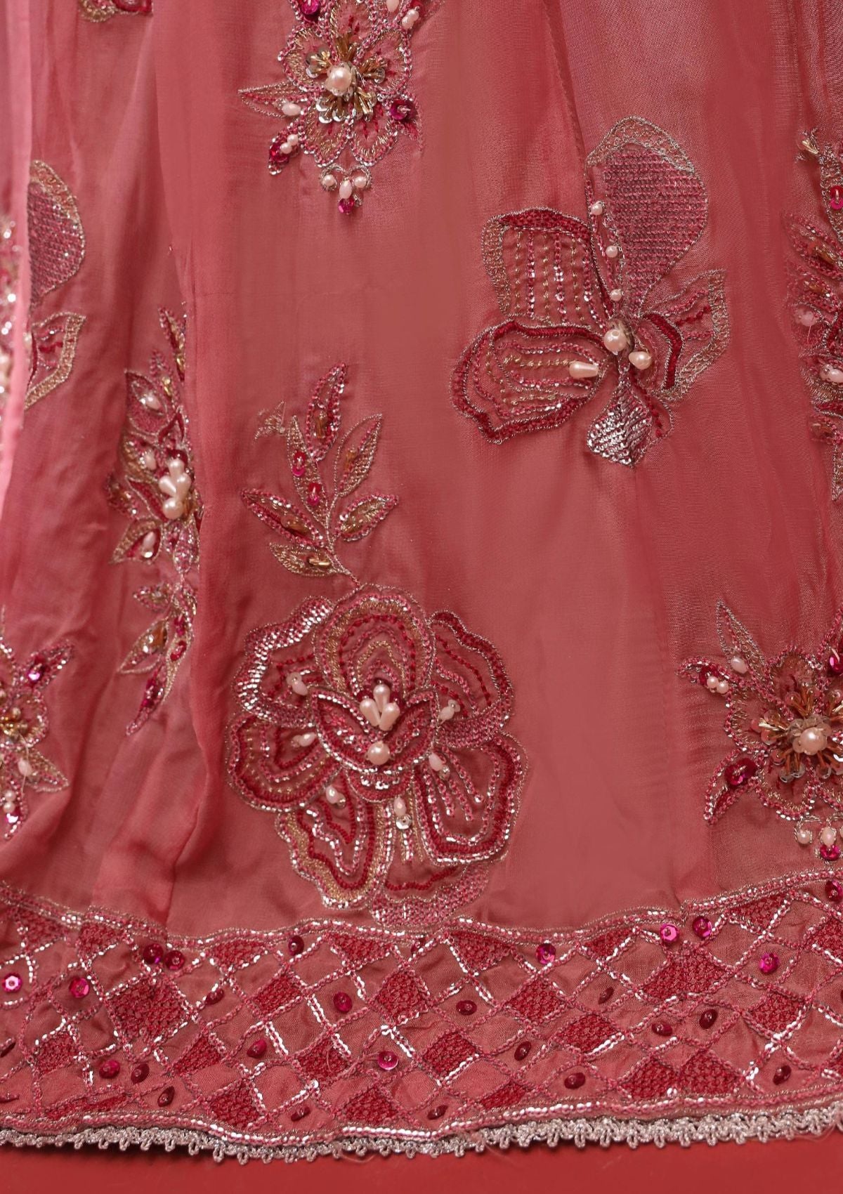 Clothere By Anam Maison La Rogue Formals'25 D-007B