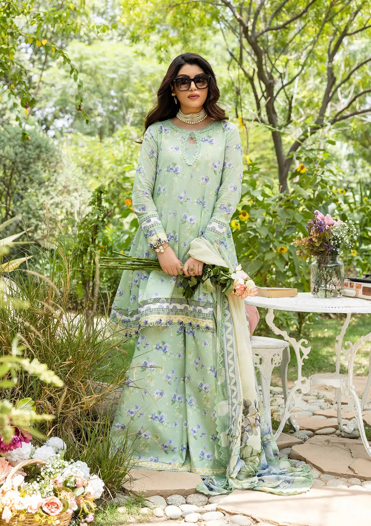 mohsin-saeed-fabrics-designer-daily-wear-formal-and-wedding-suits-within-budget-This-product-is-from-elaf-prints-lawn25-ecd-02b-basile-is-available-on-Mohsin-saeed-fabrics-website.