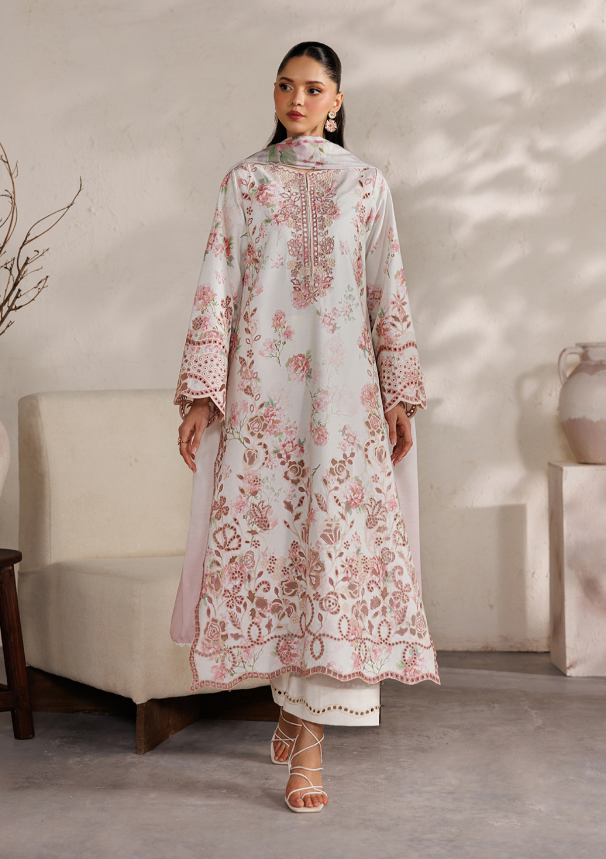 Iznik Festive Lawn'26 IBE-04