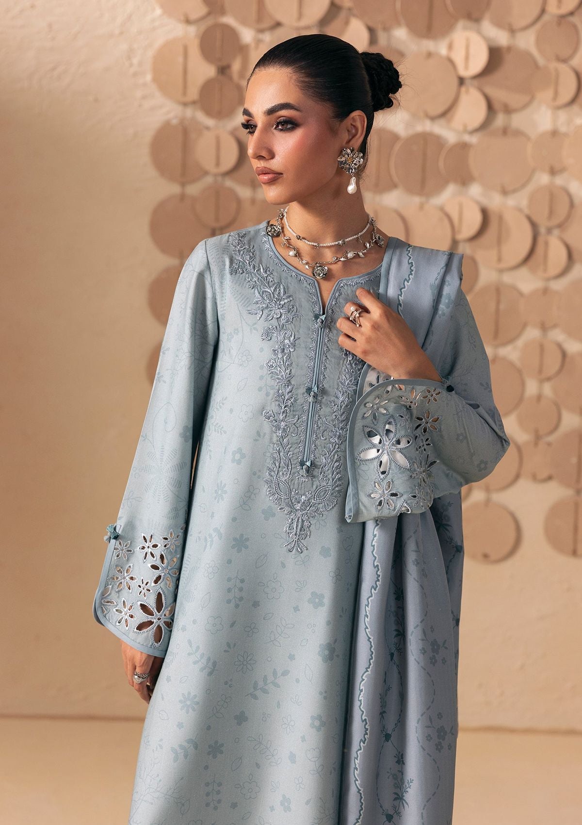 Qalamkar Qprints Linen'26 QPW-04 A Oriana