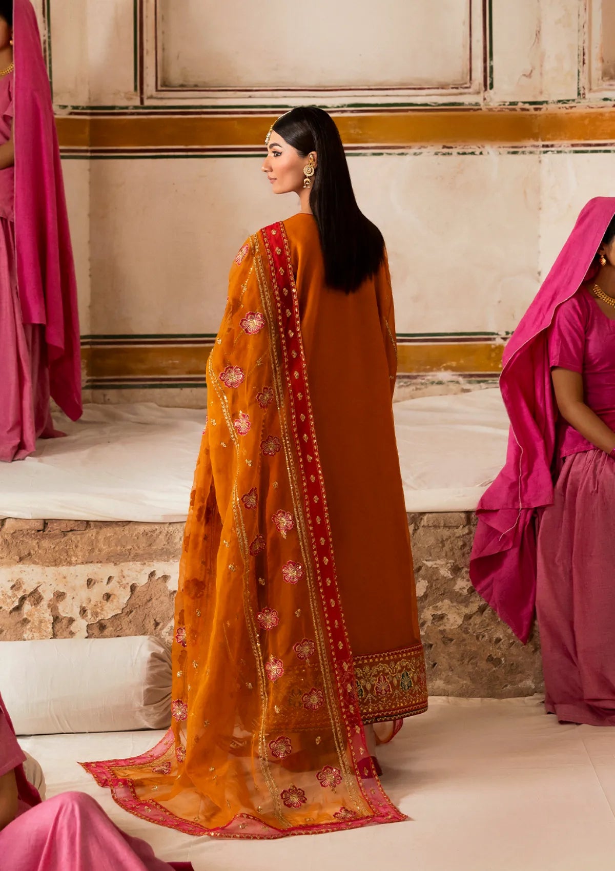 mohsin-saeed-fabrics-designer-daily-wear-formal-and-wedding-suits-within-budget-This-product-is-from-emaan-adeel-the-empress-wedding-formals25-solmira-is-available-on-Mohsin-saeed-fabrics-website.