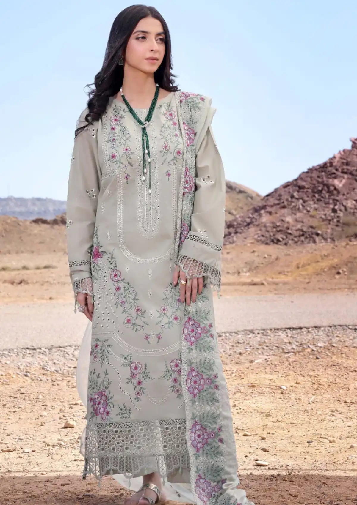 Afsoon By Humdum Emb Lawn'24 D-04 - Mohsin Saeed Fabrics