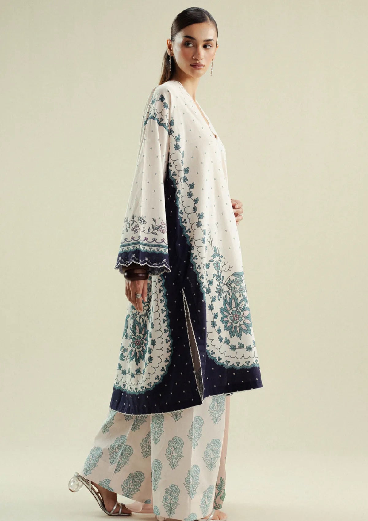 mohsin-saeed-fabrics-luxury-fashion-collection-daily-wear-wedding-and-formal-in-budget-This-product-is-from-coco-by-zara-shahjahan-drop-4-prints25-muse-2b-is-available-on-Mohsin-saeed-fabrics-website.