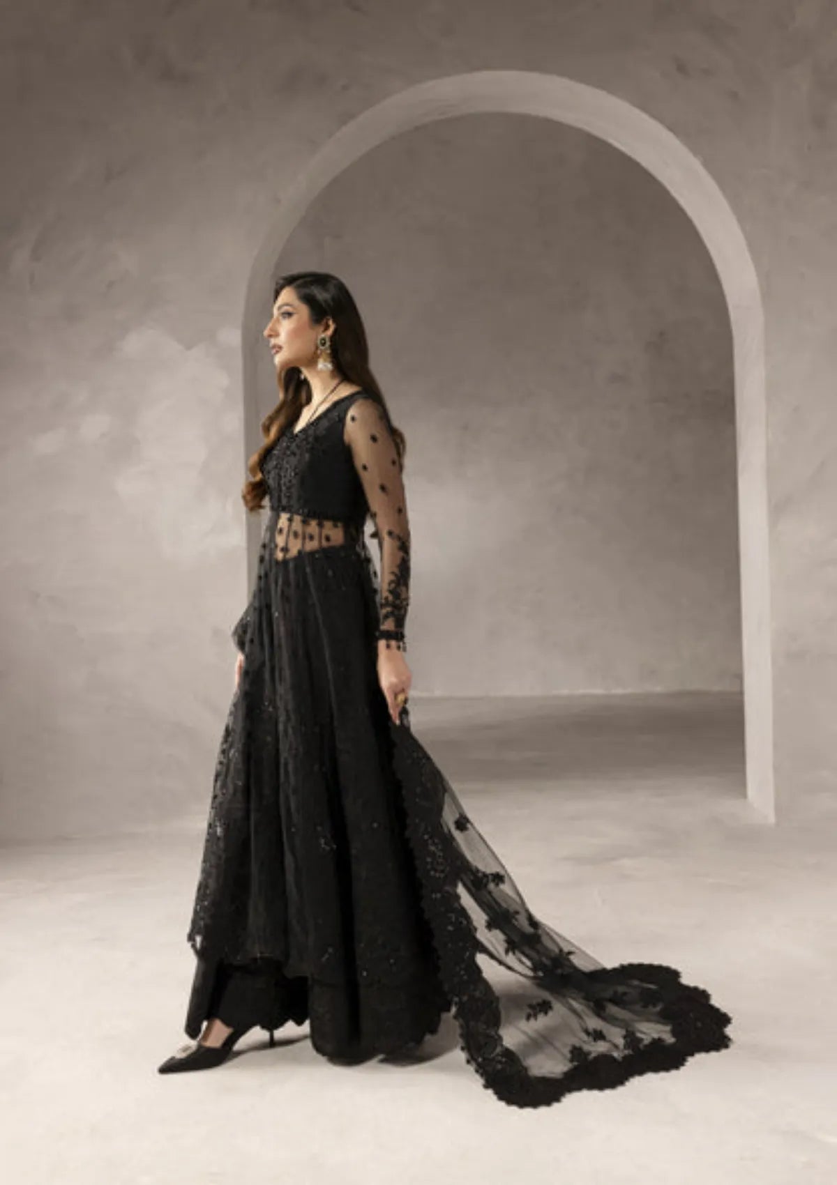 mohsin-saeed-fabrics-designer-daily-wear-formal-and-wedding-suits-within-budget-This-product-is-from-imran-ramzan-elysee25-amour-de-noire-is-available-on-Mohsin-saeed-fabrics-website.