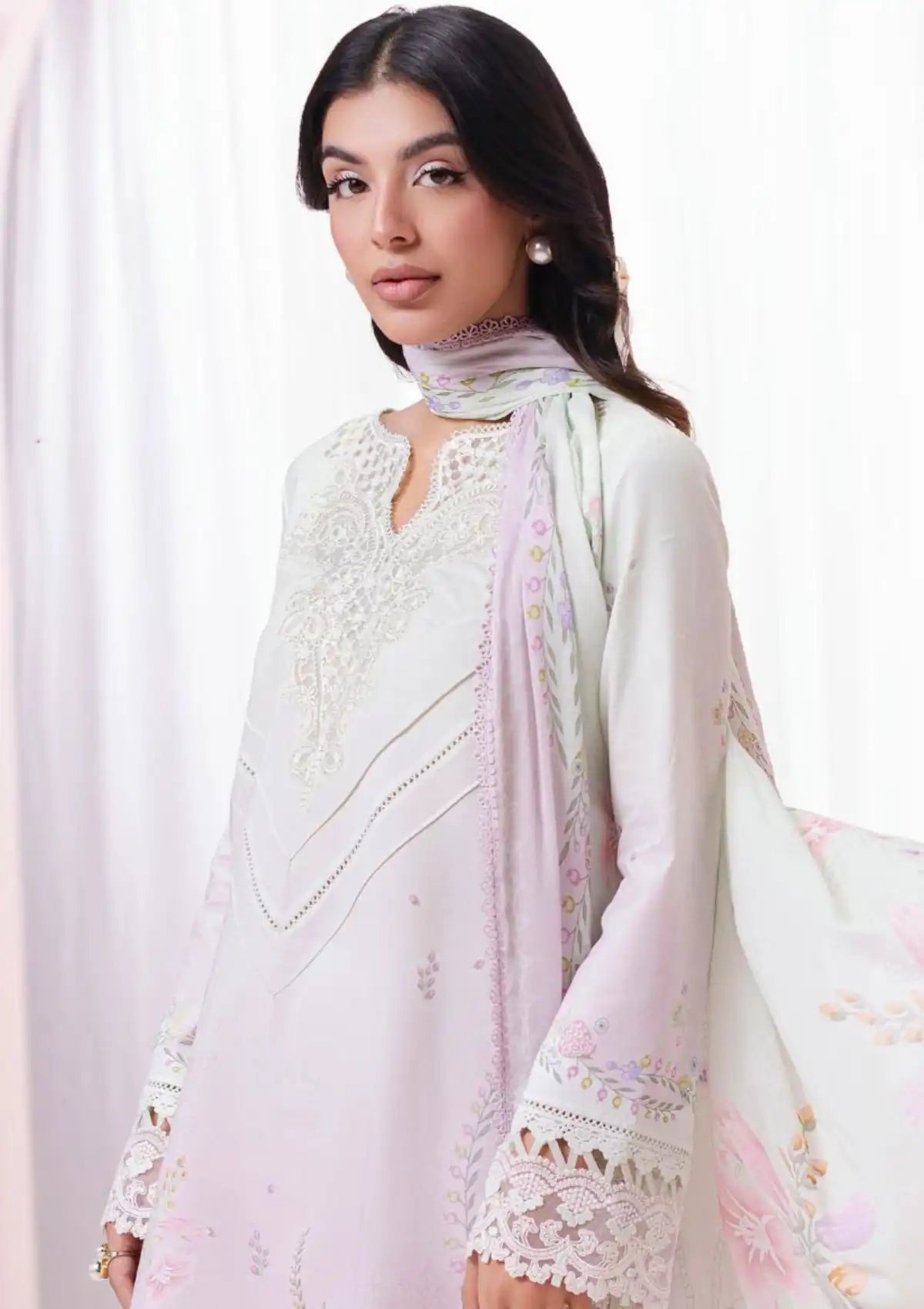 mohsin-saeed-fabrics-is-selling-online-and-in stores-Luxury-daily-wear-wedding-wear-formal-wear-in-budgeted-price-This-product-is-from-qalamkar-qprints-lawn25-vol-2-em-01a-ivy-is-available-on-Mohsin-saeed-fabrics-website.