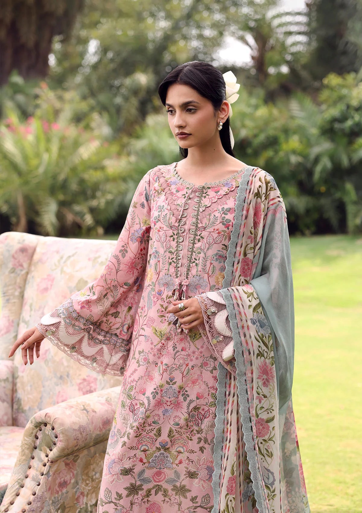 mohsin-saeed-fabrics-is-selling-online-and-in stores-Luxury-daily-wear-wedding-wear-formal-wear-in-budgeted-price-This-product-is-from-elaf-belladore-prints-lawn26-epa-03a-chessa is-available-on-Mohsin-saeed-fabrics-website.