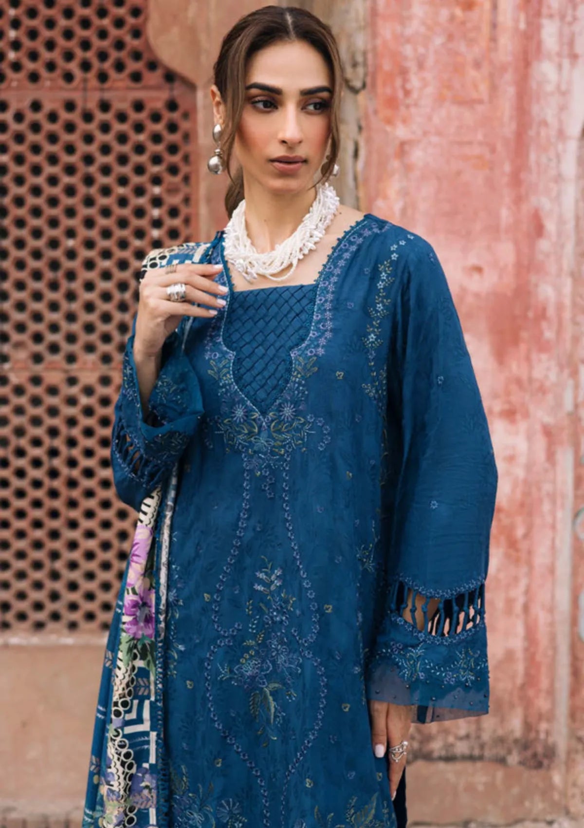 mohsin-saeed-fabrics-luxury-fashion-collection-daily-wear-wedding-and-formal-in-budget-This-product-is-from-nureh-maya-linen25-nw-102-is-available-on-Mohsin-saeed-fabrics-website.