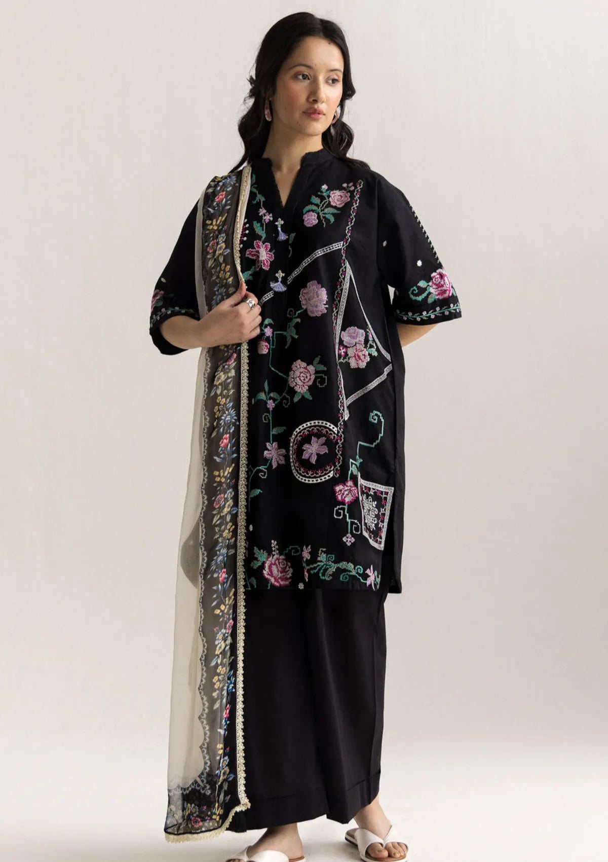 Coco By Zara Shahjahan Edit'2 Lawn'26 D-06A Ines