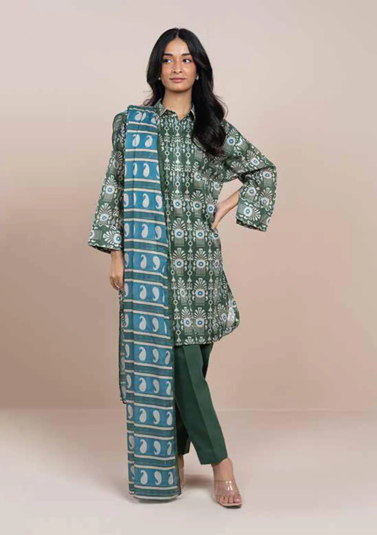 mohsin-saeed-fabrics-is-selling-online-and-in stores-Luxury-daily-wear-wedding-wear-formal-wear-in-budgeted-price-This-product-is-from-alkaram-printed-lawn25-msb25-51-green-is-available-on-Mohsin-saeed-fabrics-website.