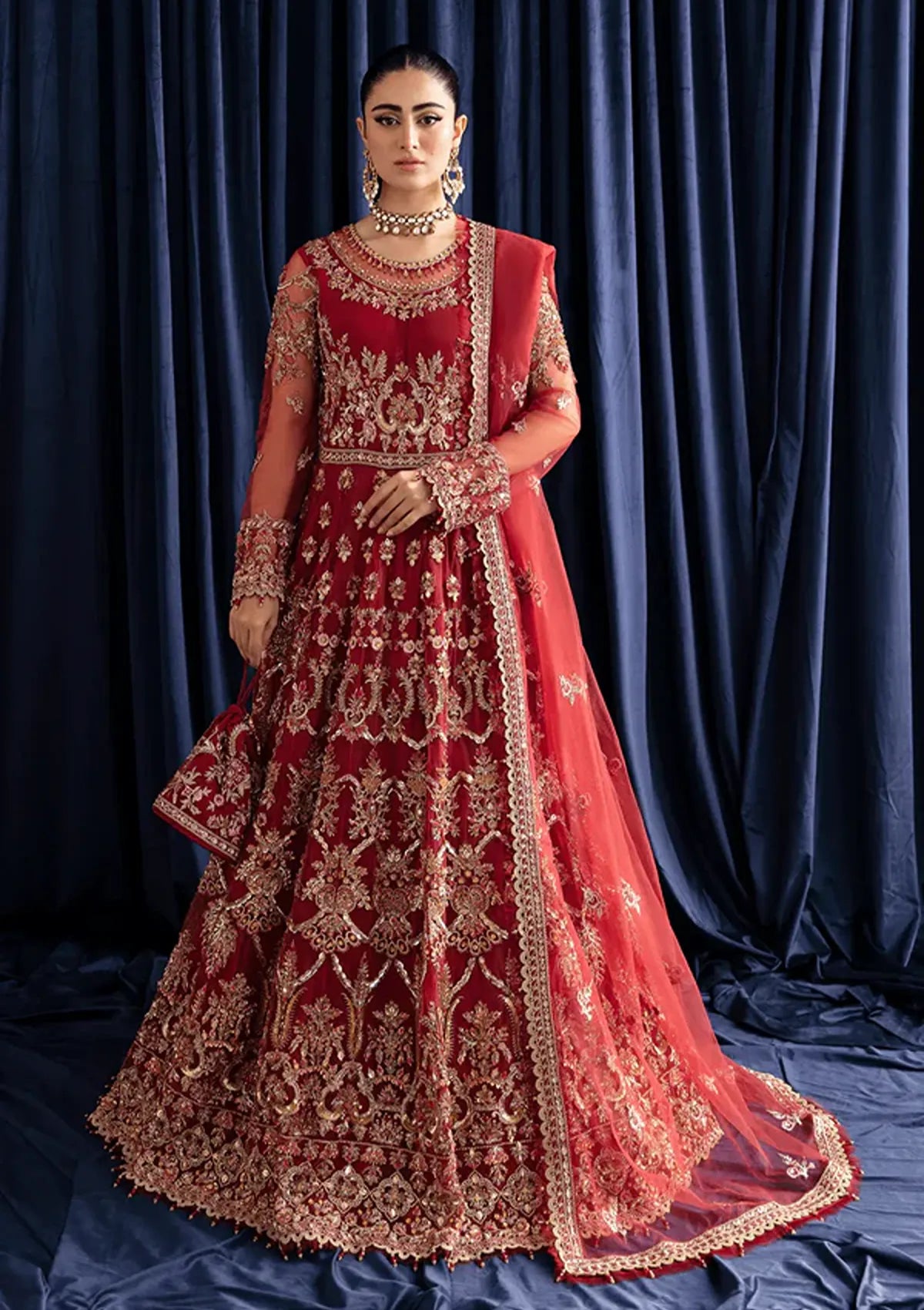 mohsin-saeed-fabrics-is-selling-online-and-in stores-Luxury-daily-wear-wedding-wear-formal-wear-in-budgeted-price-This-product-is-from-fabiha-fatima-zebaish-festive25-d-08-leela-is-available-on-Mohsin-saeed-fabrics-website.