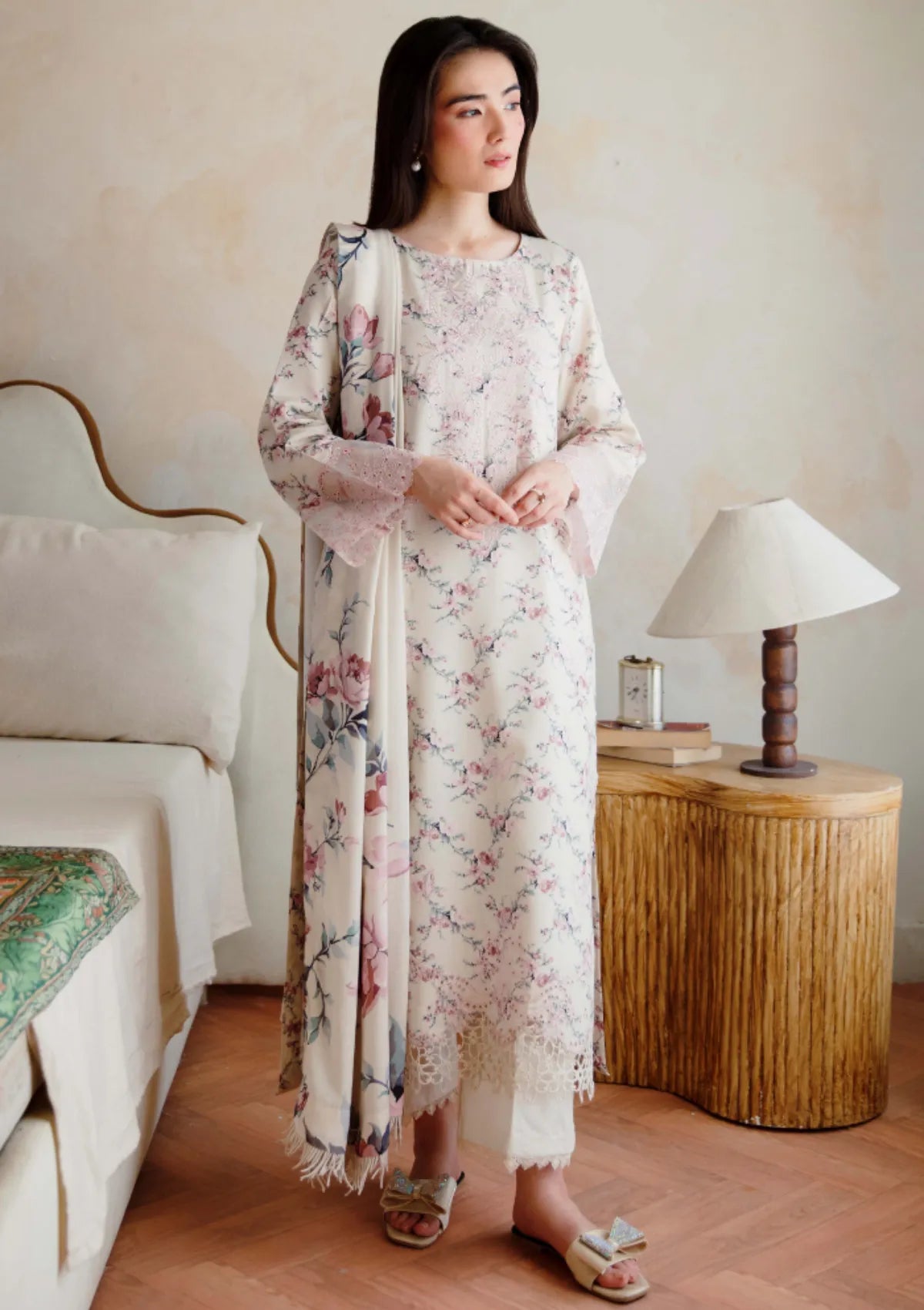 Layla By Humdum'25 D-10