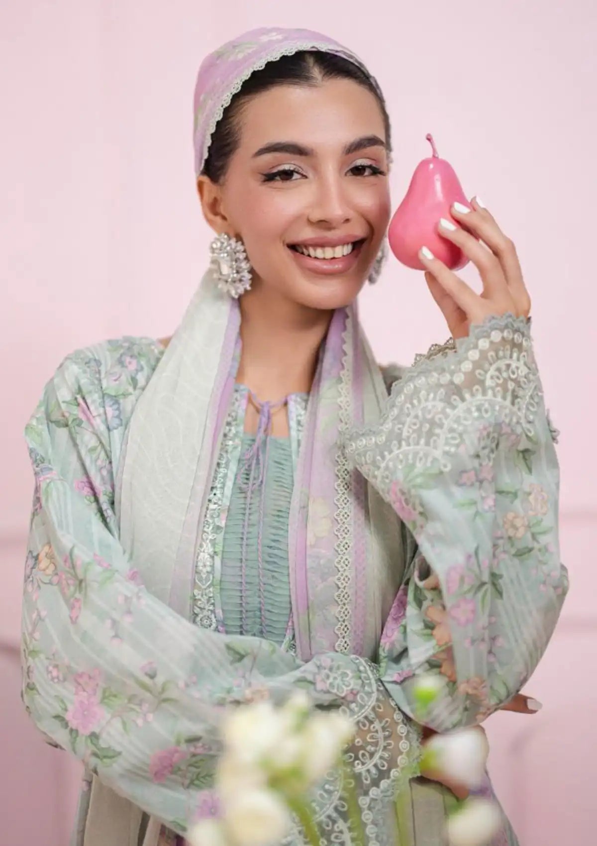 mohsin-saeed-fabrics-affordable-luxury-outfits-for-daily-formal-and-wedding-wear-This-product-is-from-qalamkar-qprints-lawn25-vol-2-em-05b-greta-is-available-on-Mohsin-saeed-fabrics-website.