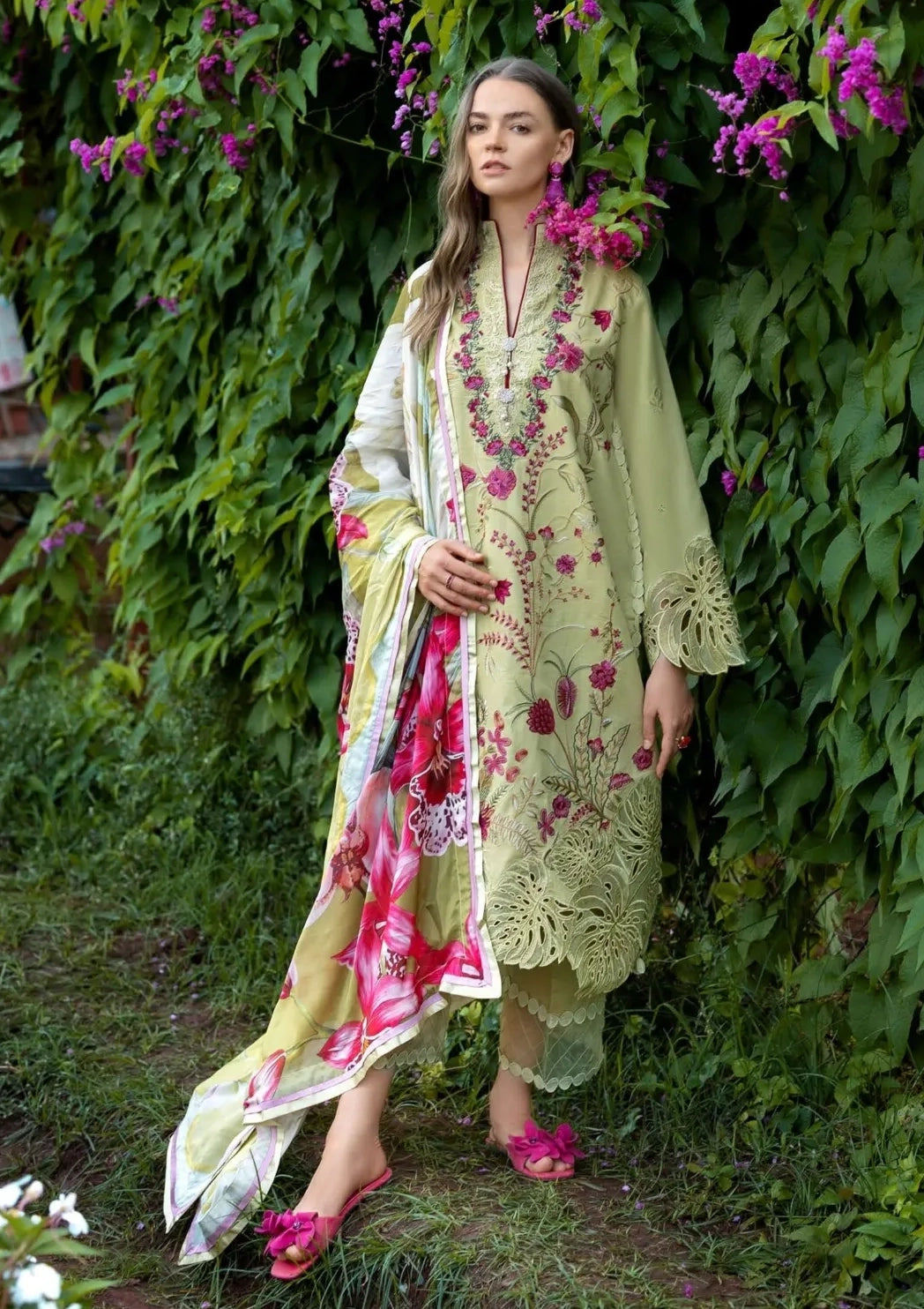 Mushq Secret Garden Hemline'26 D-14A Wildflower Waltz