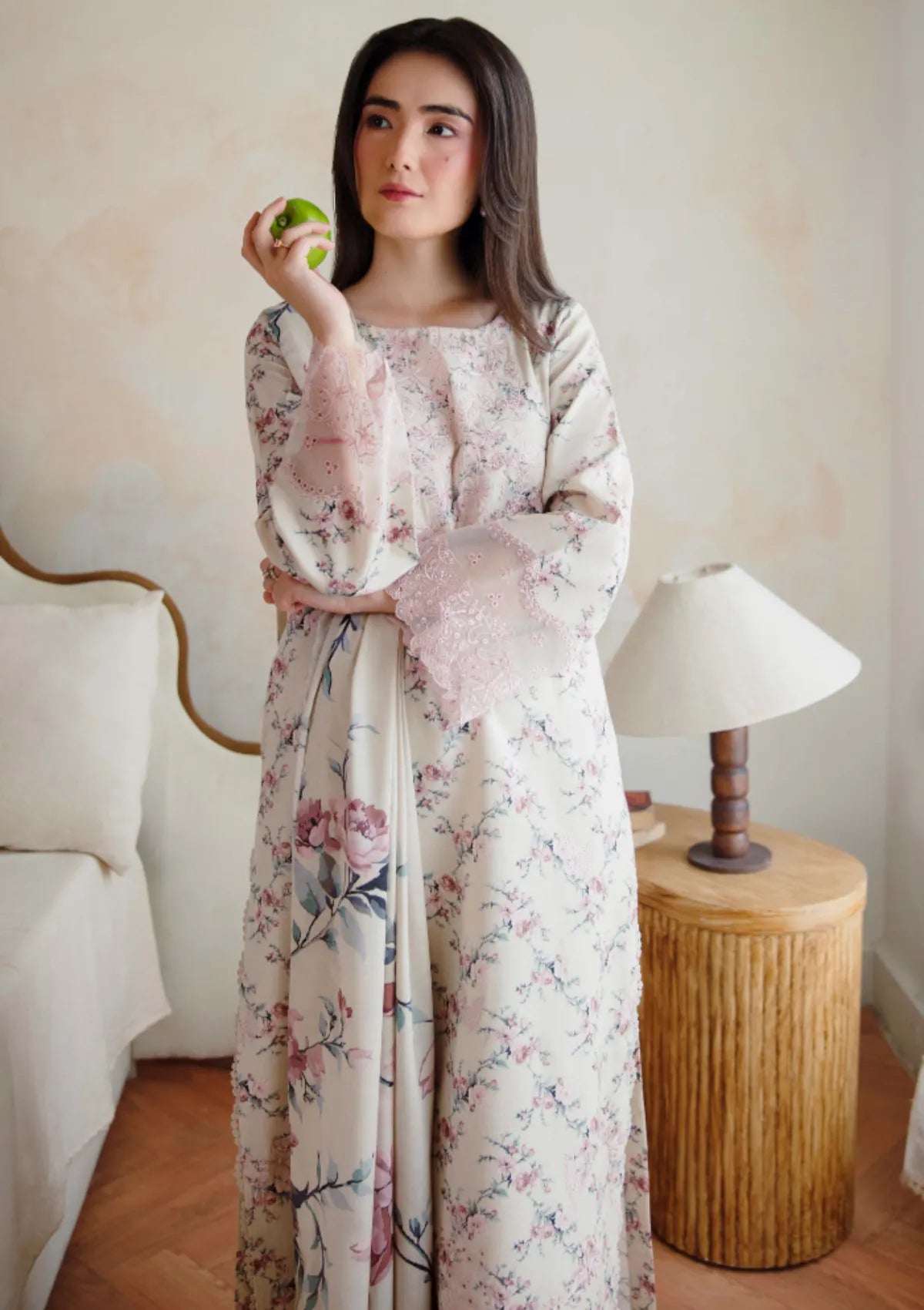 Layla By Humdum'25 D-10